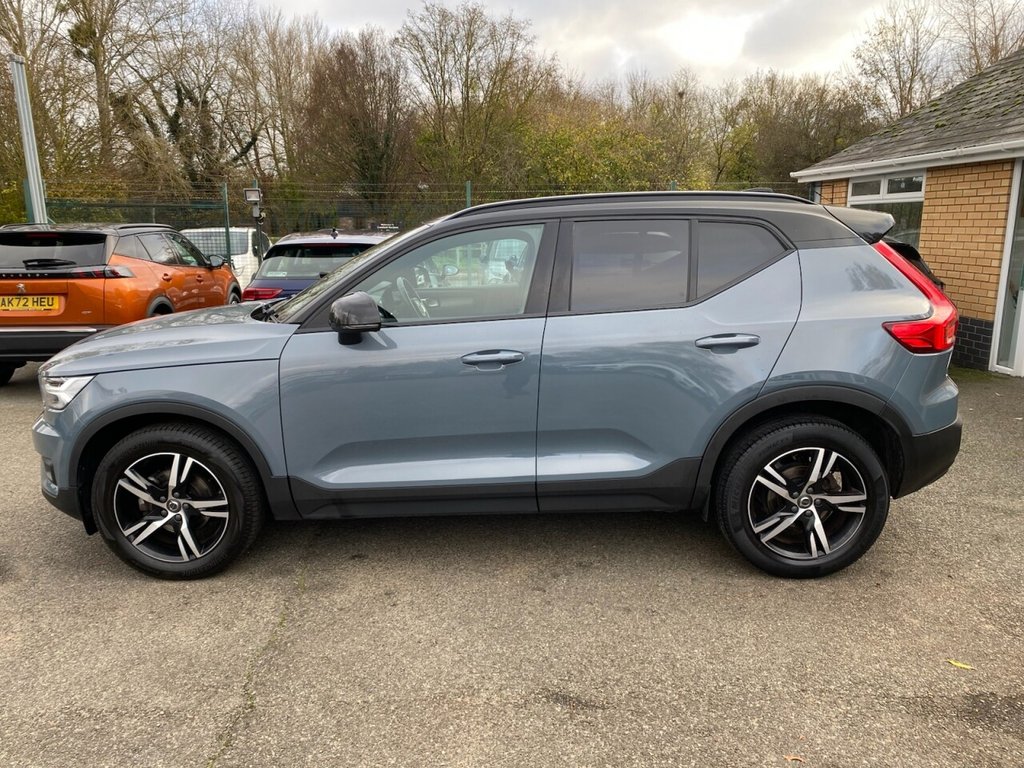 Used Volvo XC40 2021 for sale - 76642262: Photo 3