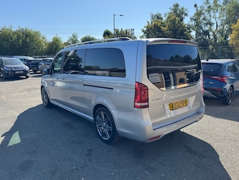 Used Mercedes-Benz V-Class 2021 for sale - 79462502: Photo
