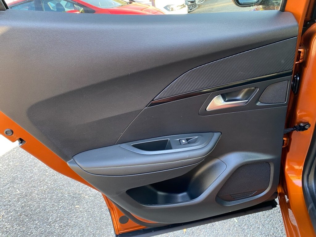 Used Peugeot 2008 2022 for sale - 76279635: Photo 18