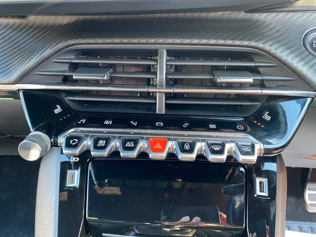 Used Peugeot 2008 2022 for sale - 76279635: Photo 29