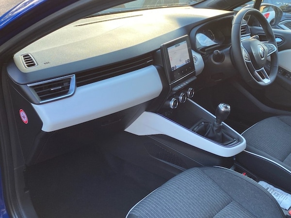 Used Renault Clio 2023 for sale - 76039204: Photo 12