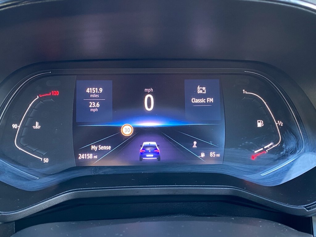 Used Renault Clio 2023 for sale - 76039204: Photo 14