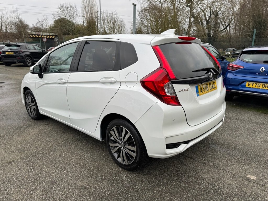 Used Honda Jazz 2018 for sale - 77421849: Photo 8