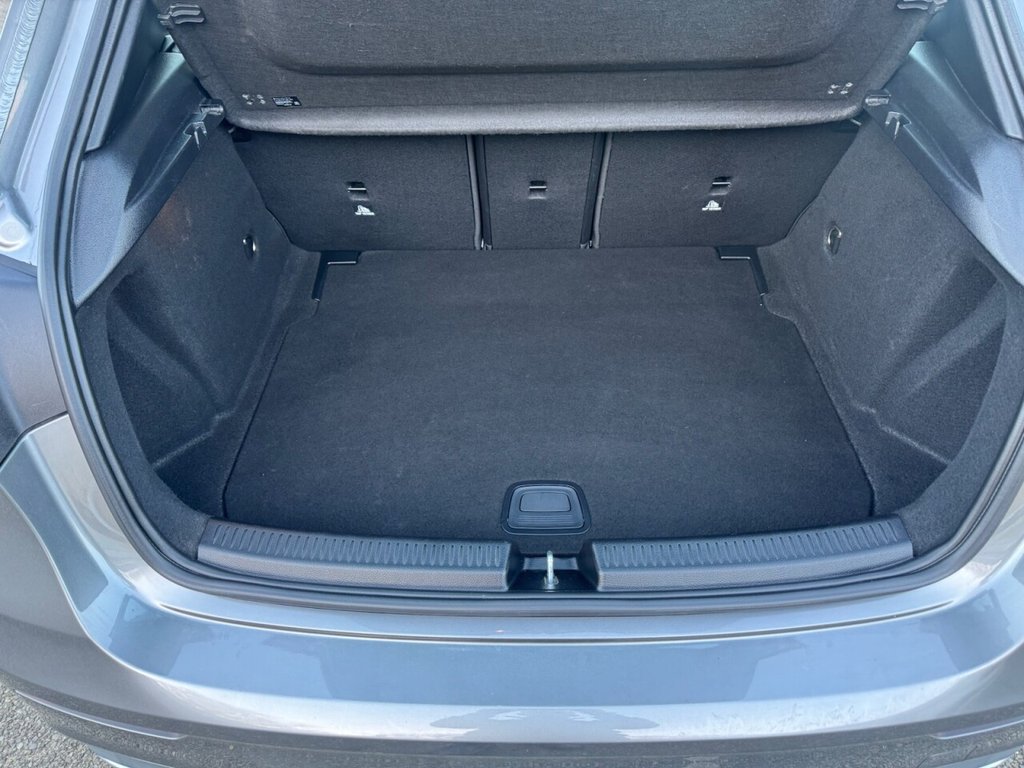 Used Mercedes-Benz A-Class 2018 for sale - 77919958: Photo 10