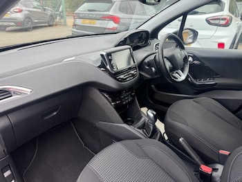 Used Peugeot 208 2019 for sale - 79562739: Photo