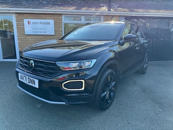 Used Volkswagen T-Roc 2021 for sale - 78382287: Photo