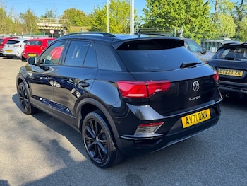 Used Volkswagen T-Roc 2021 for sale - 78382287: Photo