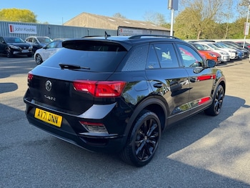 Used Volkswagen T-Roc 2021 for sale - 78382287: Photo