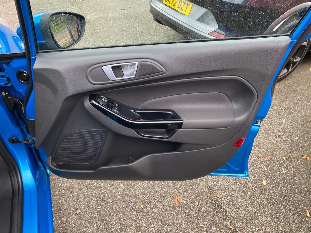 Used Ford Fiesta 2014 for sale - 76470077: Photo 16