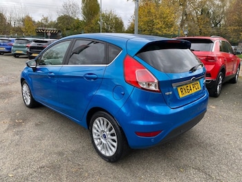 Used Ford Fiesta 2014 for sale - 76470077: Photo
