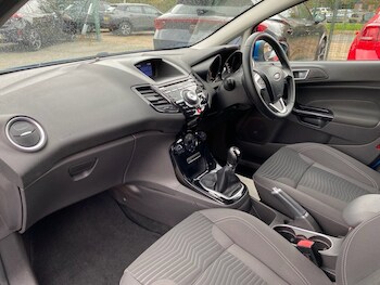 Used Ford Fiesta 2014 for sale - 76470077: Photo