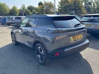 Used Peugeot 2008 2024 for sale - 79607969: Photo