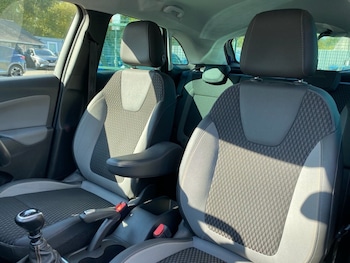 Used Vauxhall Crossland X 2018 for sale - 76118484: Photo 2