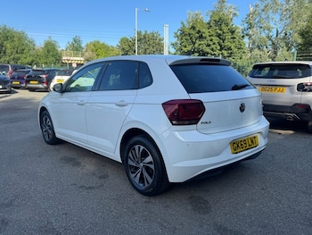 Used Volkswagen Polo 2019 for sale - 79050915: Photo