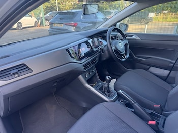 Used Volkswagen Polo 2019 for sale - 79050915: Photo