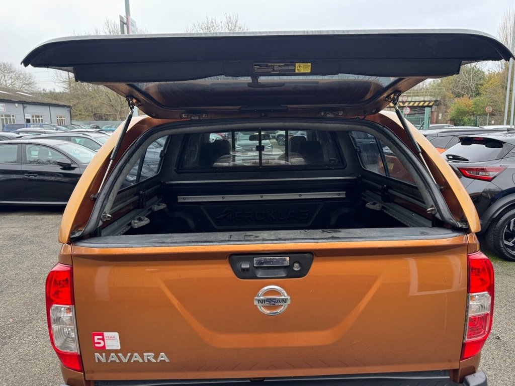 Used Nissan Navara 2018 for sale - 77038021: Photo 15