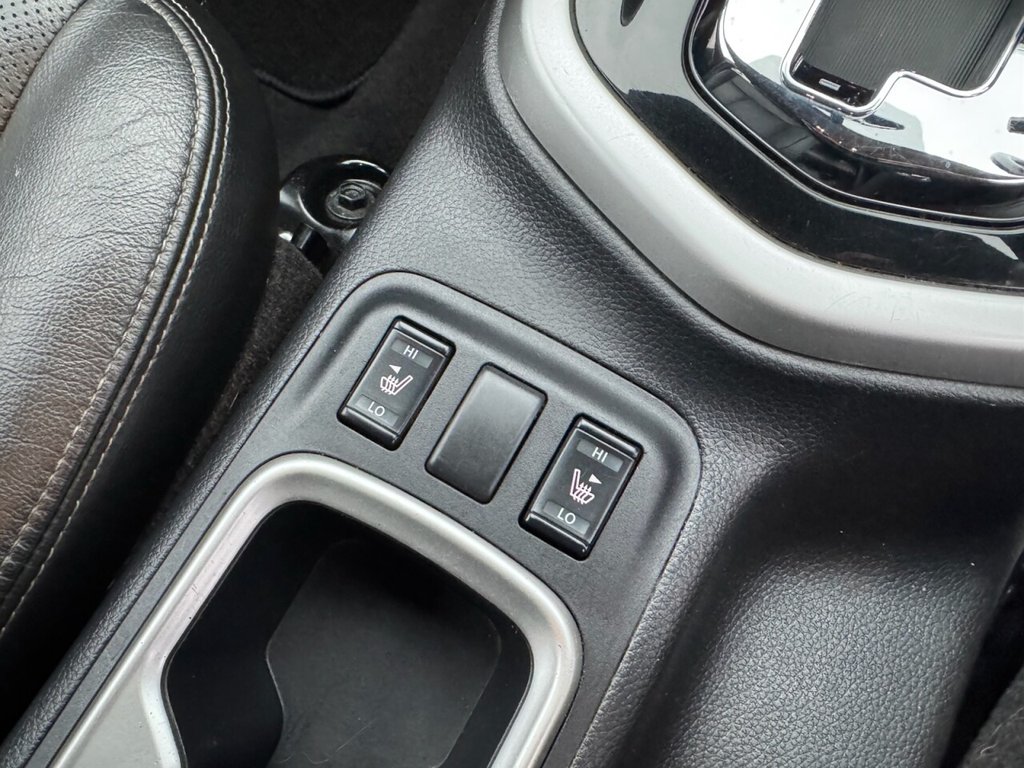 Used Nissan Navara 2018 for sale - 77038021: Photo 20