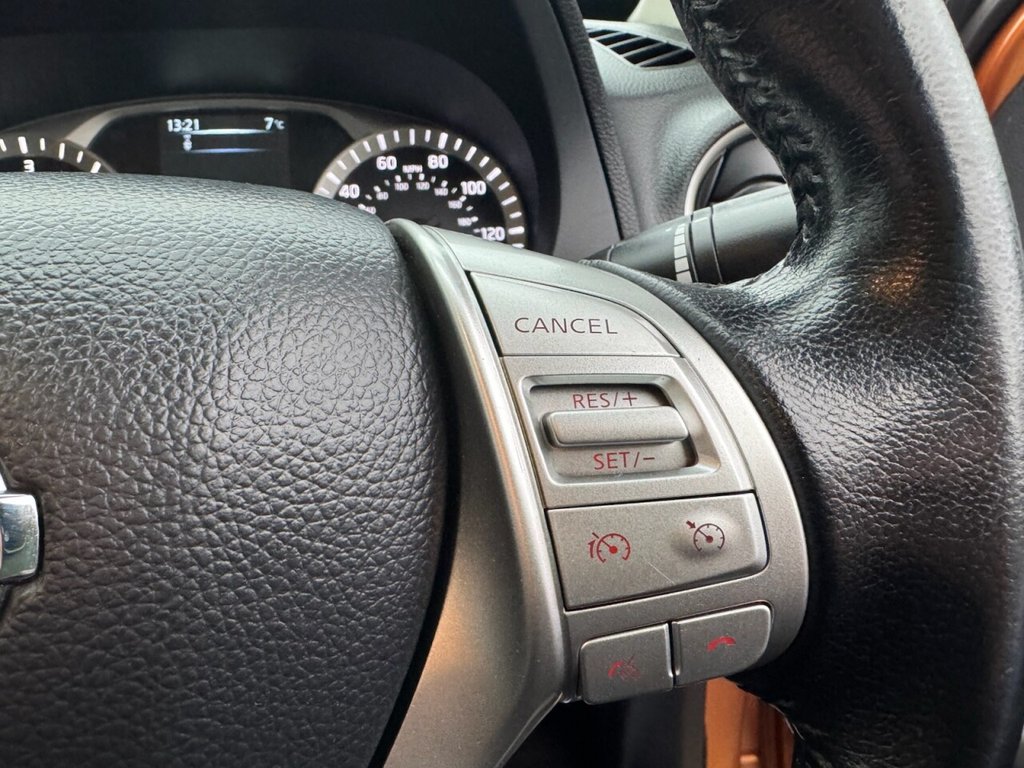 Used Nissan Navara 2018 for sale - 77038021: Photo 24