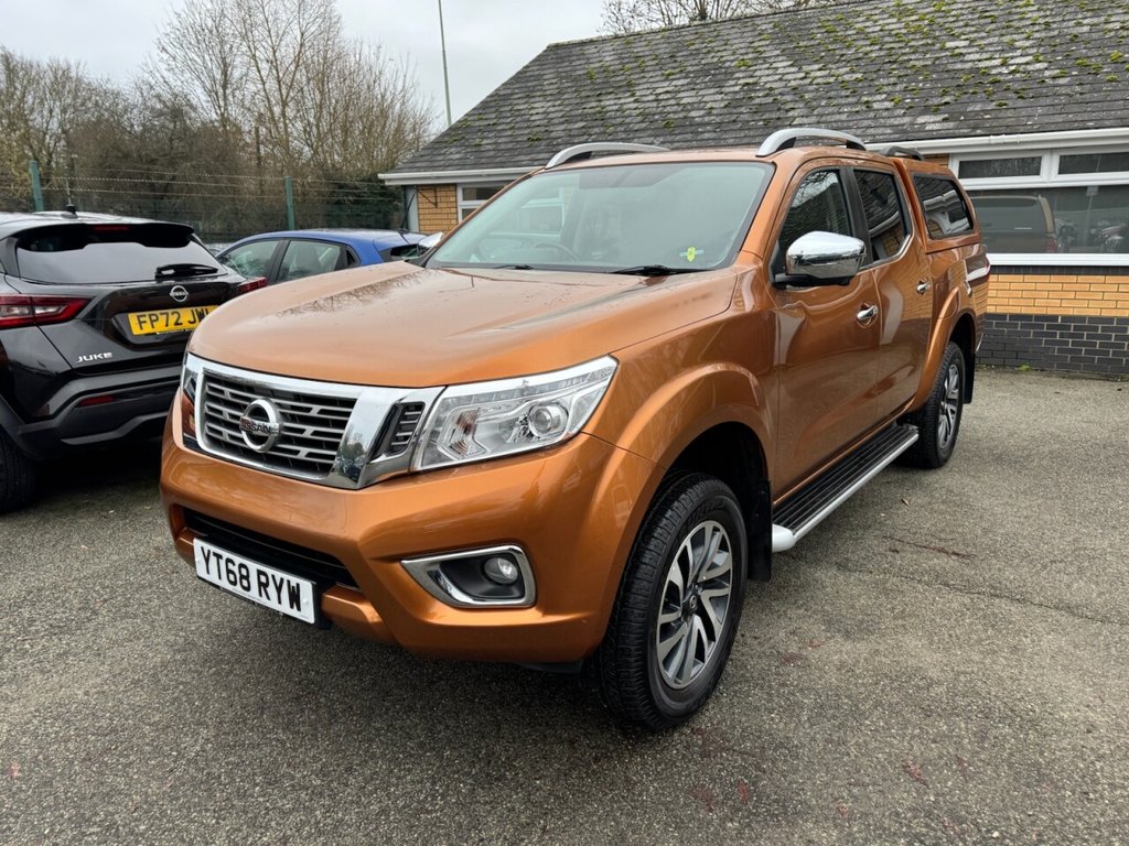 Used Nissan Navara 2018 for sale - 77038021: Photo 8