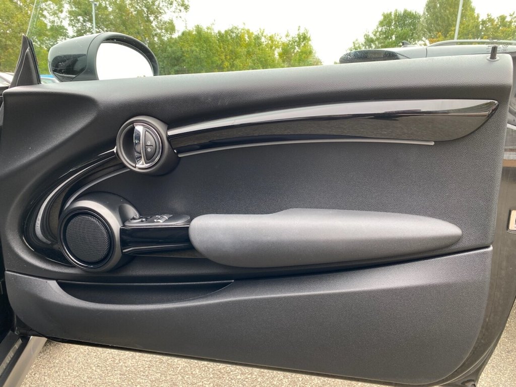 Used MINI Hatch 2023 for sale - 76132342: Photo 26