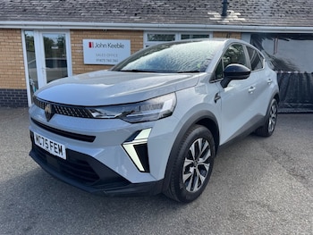 Used Renault Captur 2025 for sale - 79050881: Photo