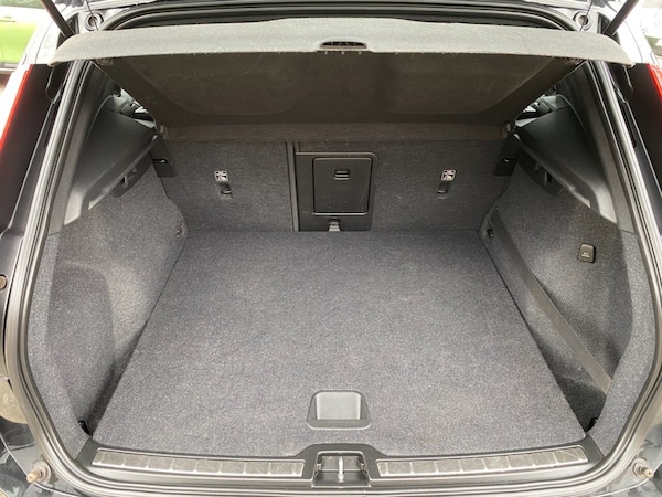 Used Volvo XC40 2020 for sale - 75653851: Photo 28