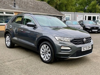 Used Volkswagen T-Roc 2021 for sale - 75444013: Photo
