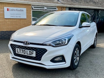 Used Hyundai i20 2020 for sale - 75573239: Photo