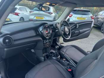 Used MINI Hatch 2020 for sale - 73334999: Photo