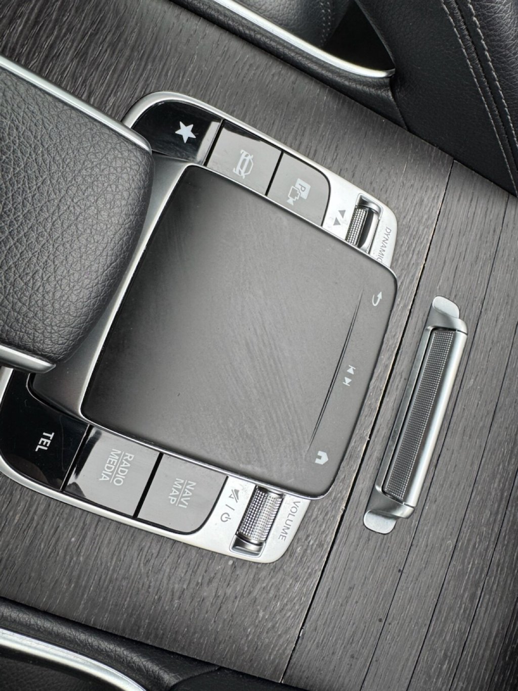 Used Mercedes-Benz GLE 2021 for sale - 76280016: Photo 32