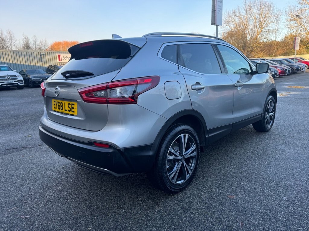 Used Nissan Qashqai 2018 for sale - 76724406: Photo 2