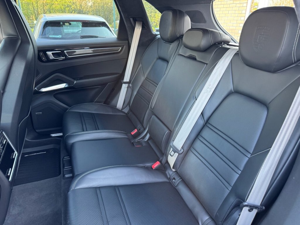 Used Porsche Cayenne 2022 for sale - 77952440: Photo 17