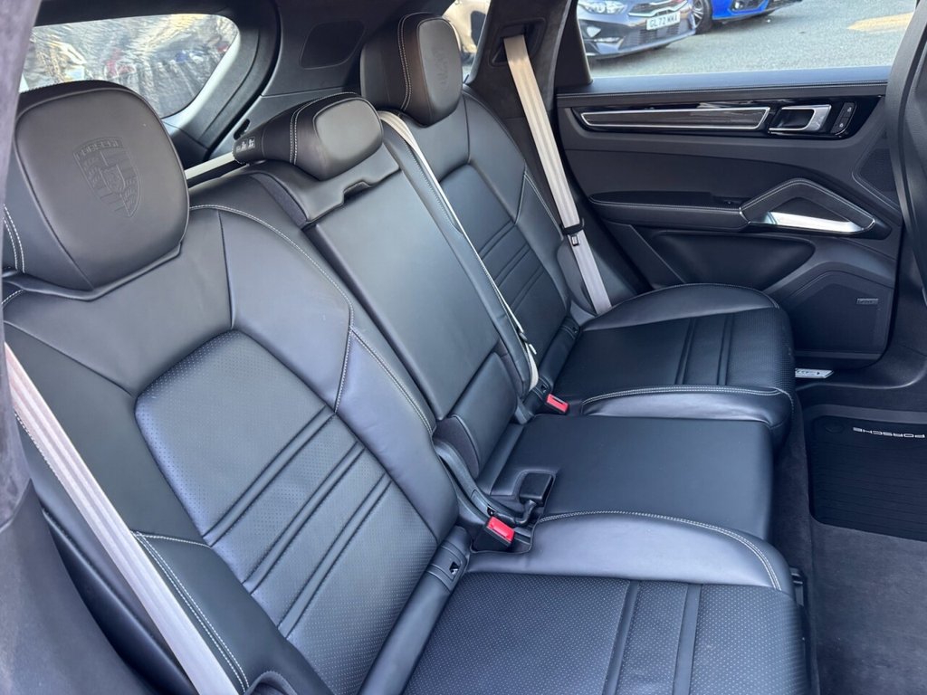 Used Porsche Cayenne 2022 for sale - 77952440: Photo 21