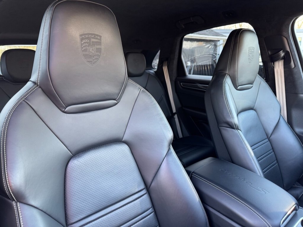 Used Porsche Cayenne 2022 for sale - 77952440: Photo 26