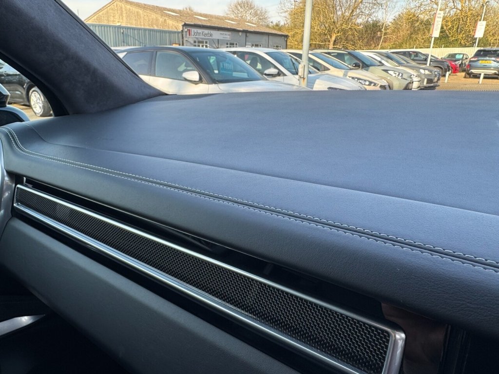 Used Porsche Cayenne 2022 for sale - 77952440: Photo 36