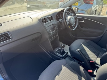 Used Volkswagen Polo 2017 for sale - 78758352: Photo