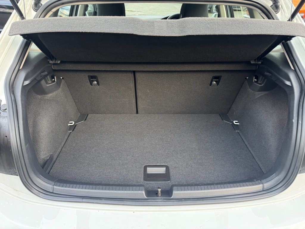 Used Volkswagen Polo 2022 for sale - 76867382: Photo 11