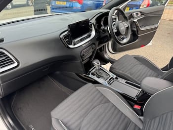 Used Kia XCeed 2025 for sale - 79790671: Photo