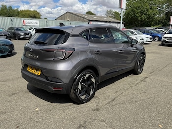 Used Renault Captur 2025 for sale - 79384986: Photo