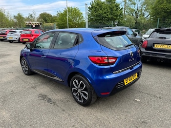 Used Renault Clio 2018 for sale - 78401157: Photo