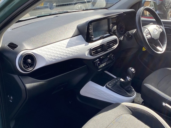 Used Hyundai i10 2022 for sale - 76173338: Photo 13