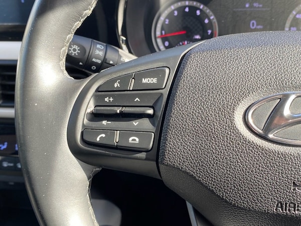 Used Hyundai i10 2022 for sale - 76173338: Photo 16