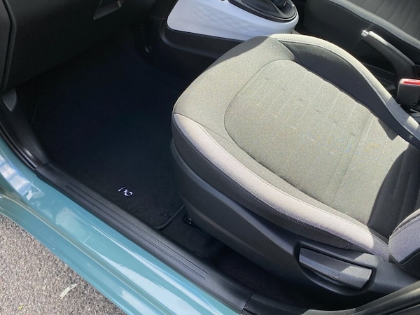 Used Hyundai i10 2022 for sale - 76173338: Photo 24