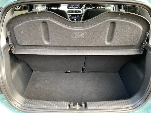 Used Hyundai i10 2022 for sale - 76173338: Photo 33