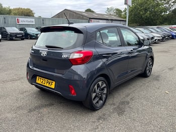 Used Hyundai i10 2023 for sale - 79829182: Photo