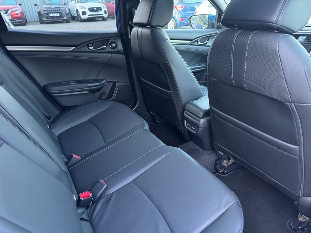 Used Honda Civic 2018 for sale - 77770961: Photo 20