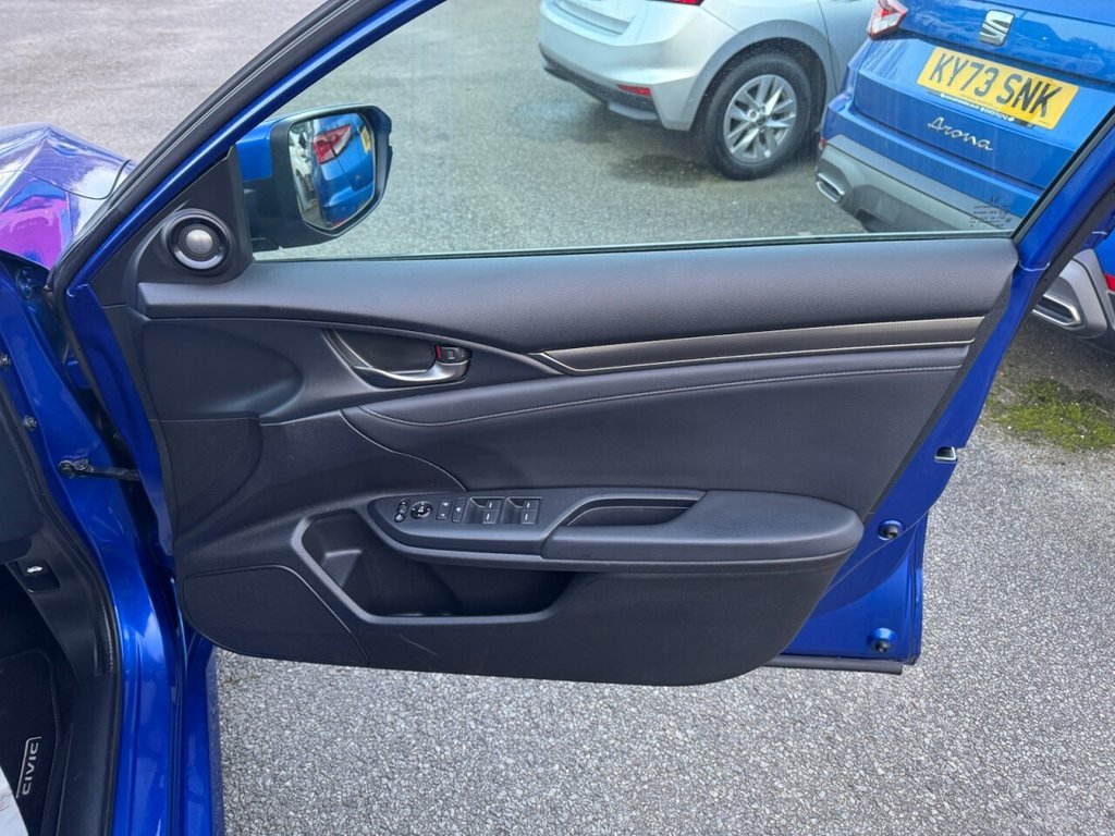 Used Honda Civic 2018 for sale - 77770961: Photo 22