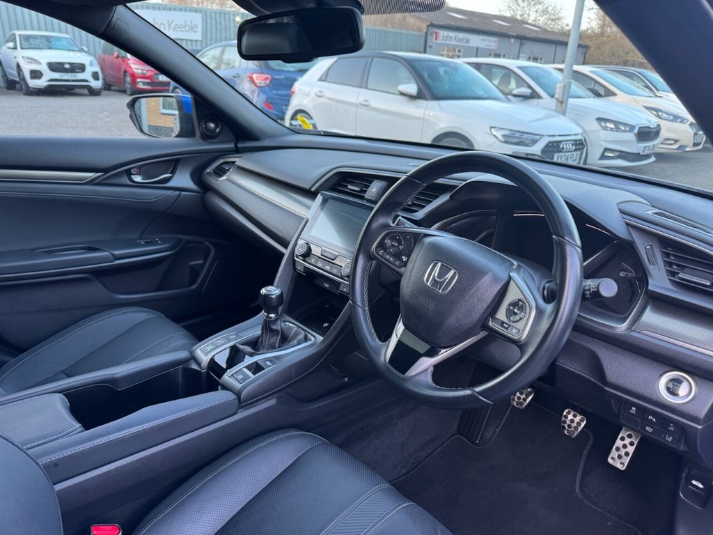 Used Honda Civic 2018 for sale - 77770961: Photo 23