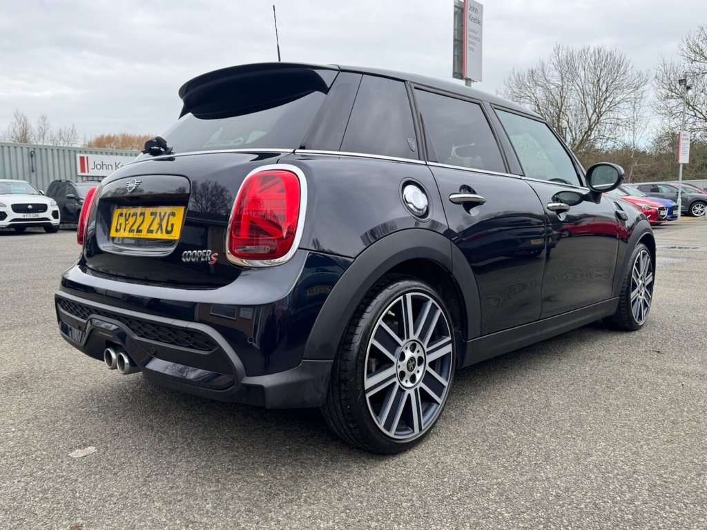 Used MINI Hatch 2022 for sale - 77642384: Photo 11