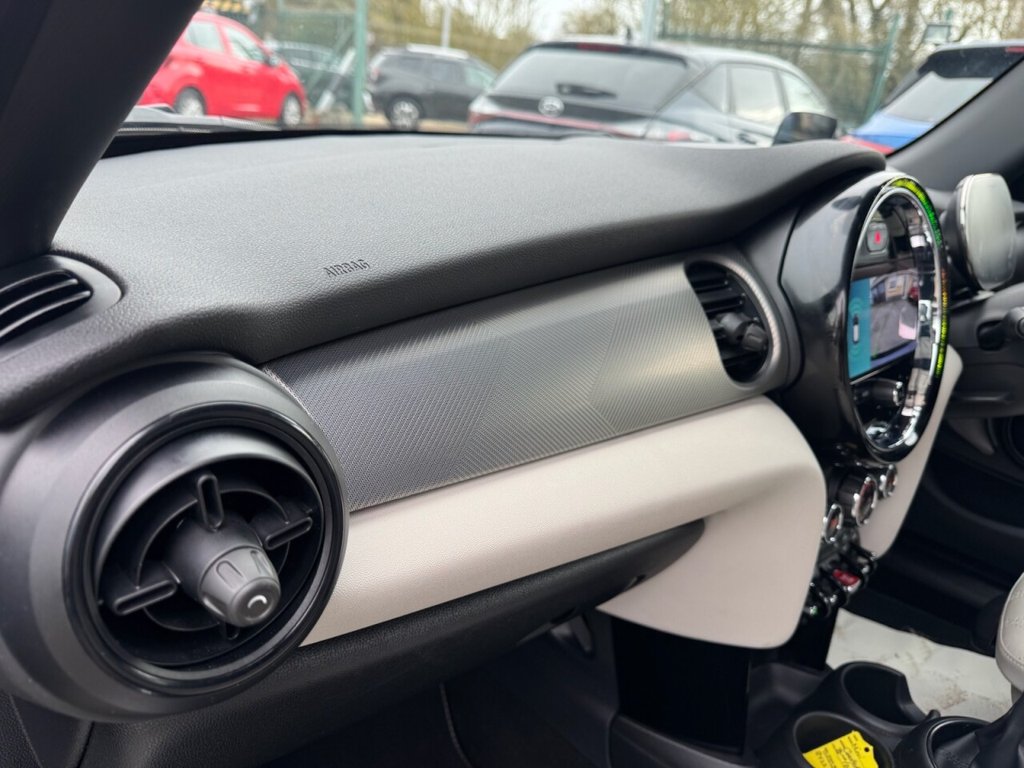 Used MINI Hatch 2022 for sale - 77642384: Photo 20